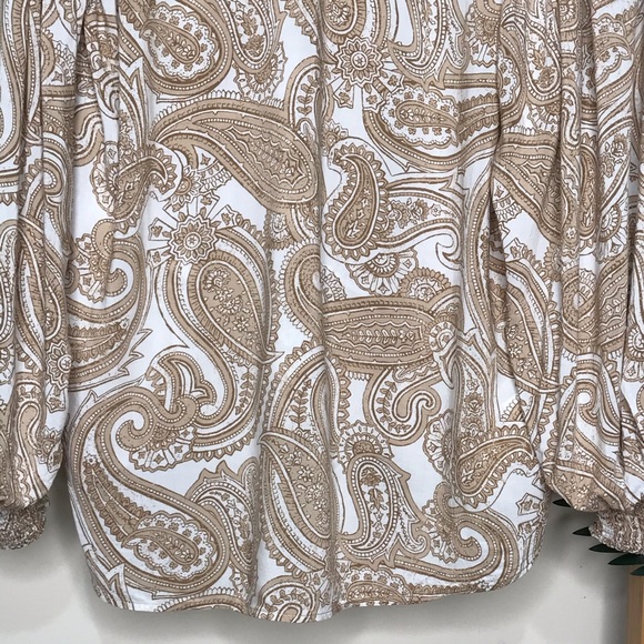 SOLD Country Road Beige Paisley Print Top 4 - Picture 8 of 13